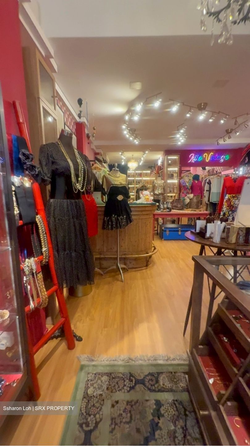 Joo Chiat Road (D15), Shop House #561139851